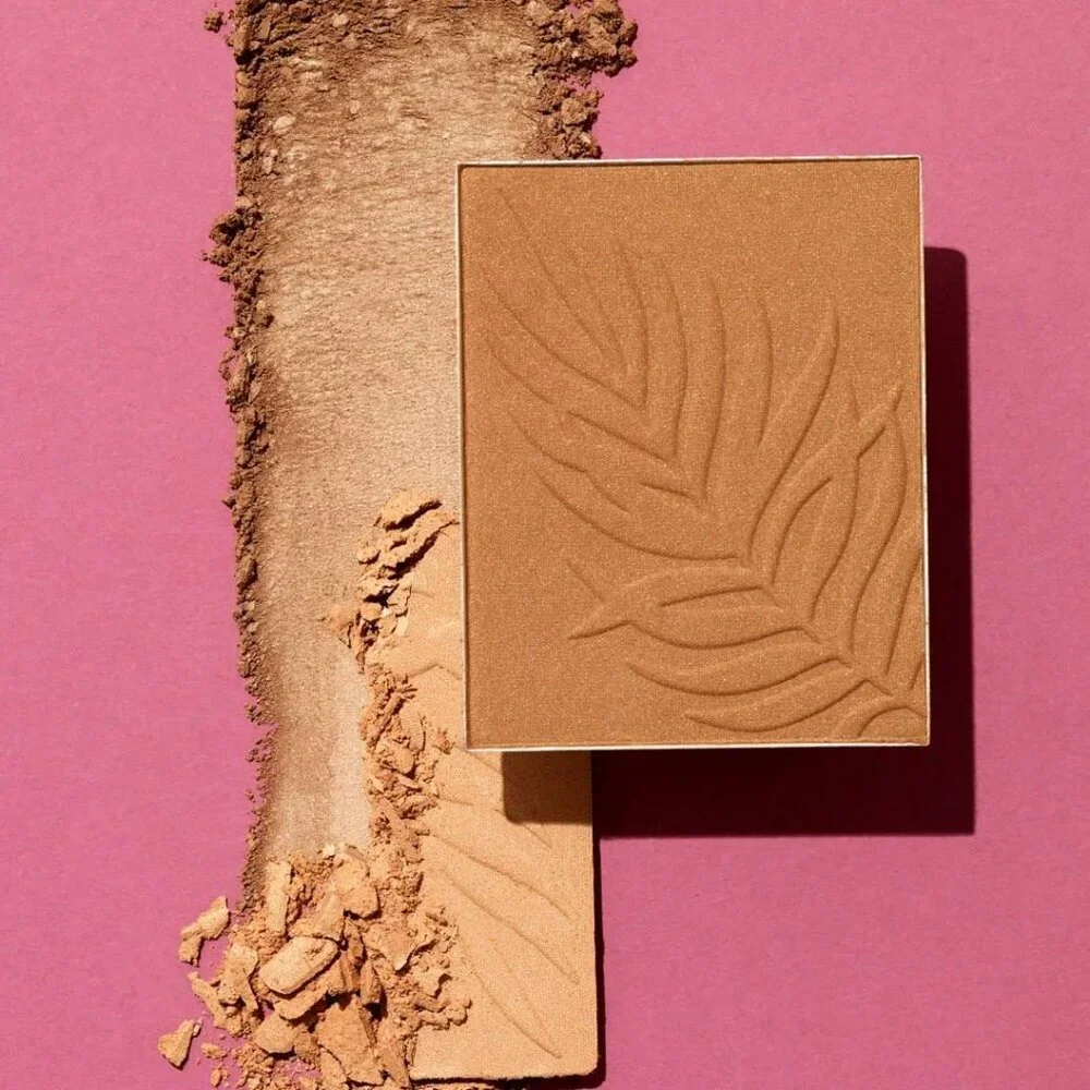 Color Icon Bronzer Powder Sunset Striptease - Picture 10 of 14